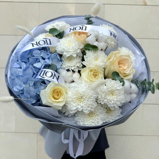 Букет "Сердце в цветах"