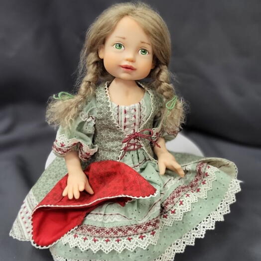 Коллекционная кукла Красная шапочка