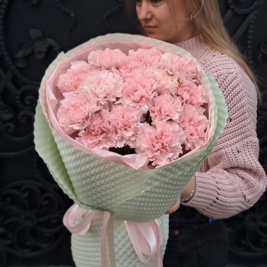 Букет из розовых диантусов