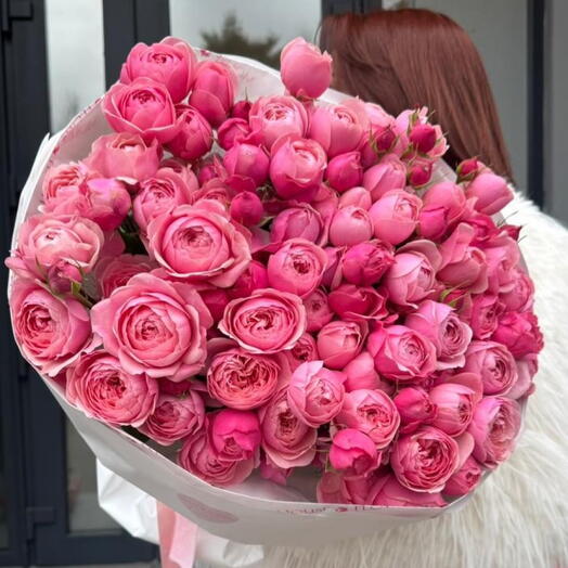 Моно букет пион. кустовых роз Silva Pink