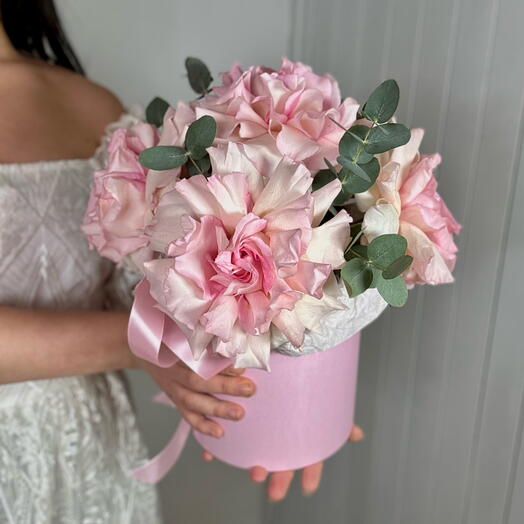 Цветы в коробке