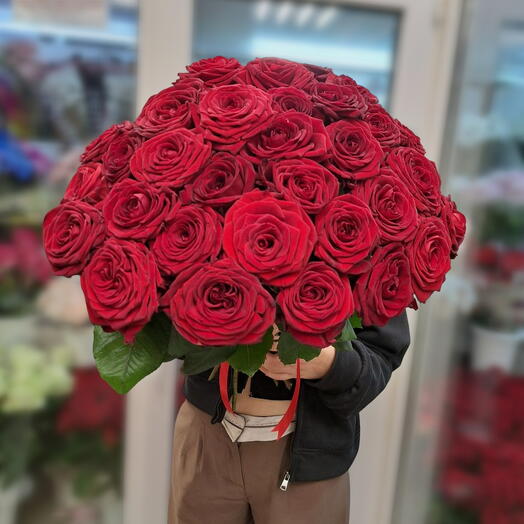 Букет из 31 розы (60 см)