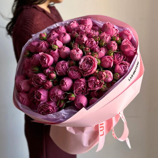 Букет "15шт кустовых пионовидных роз"