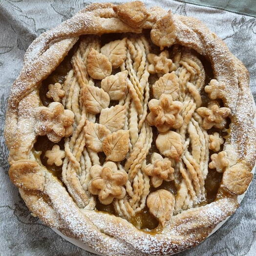 Пирог фруктовый с начинкой "  Яблоко и  маракуйя"