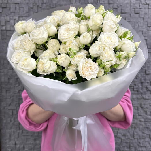 Букет из 15 кустовых роз