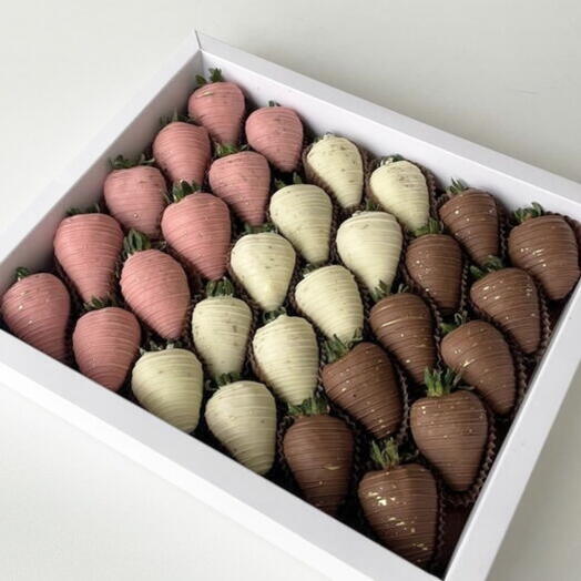 Набор из клубники в шоколаде ГЛЯССЕ