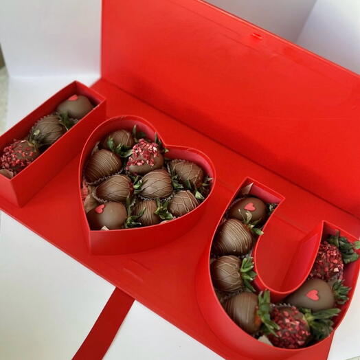Клубника в молочном шоколаде