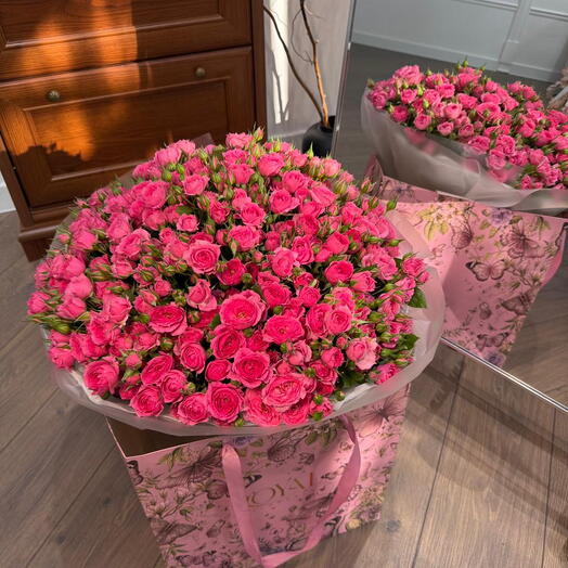 Букет из 25 кустовых роз (14)