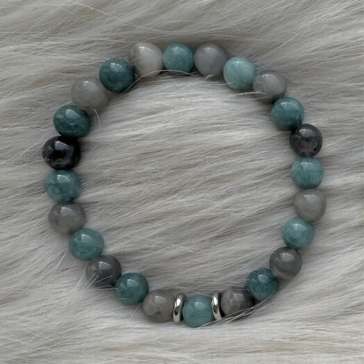 Браслет под серые и голубые глаза