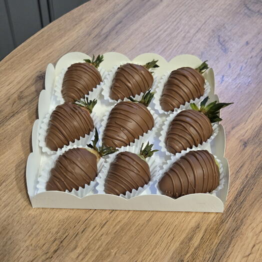 Клубника в шоколаде 9 штук Callebaut