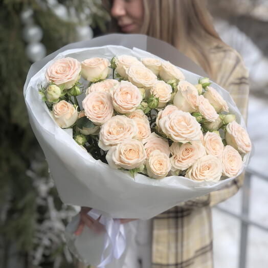 Кустовые розы «Софи»