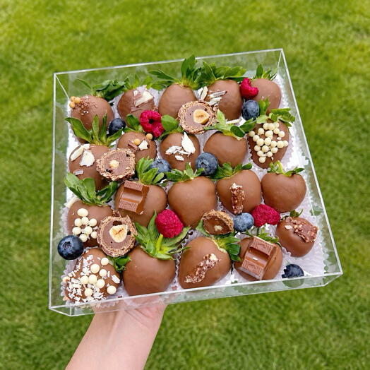 Клубника в шоколаде GIFT BOX