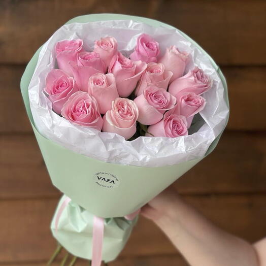 15 нежных роз Кения