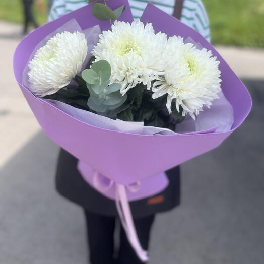 Букет из одноголовой хризантемы