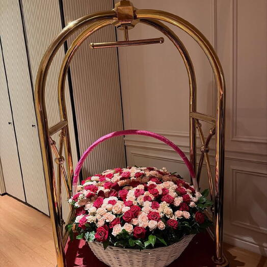 Magnificent Rose Garden - Mixed Rose Basket