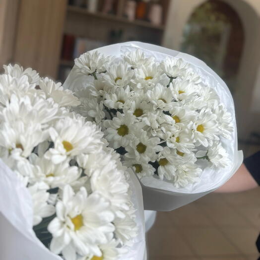 Букет кустовых ромашек
