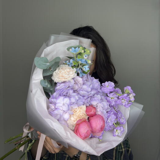 Букет Для неё 💜 | гортензия, пионовидная кустовая роза, незабудка и диантусы