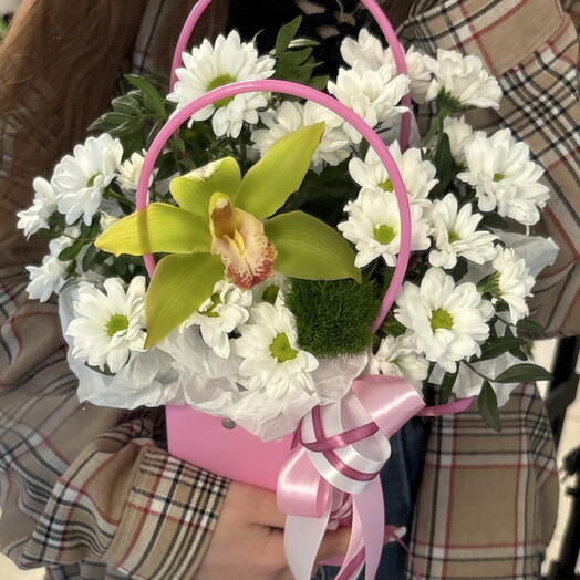 Сумочка с хризантемой и орхидеей