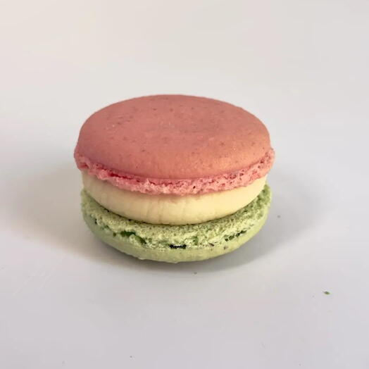 Macaron Лайм-малина (40 г)
