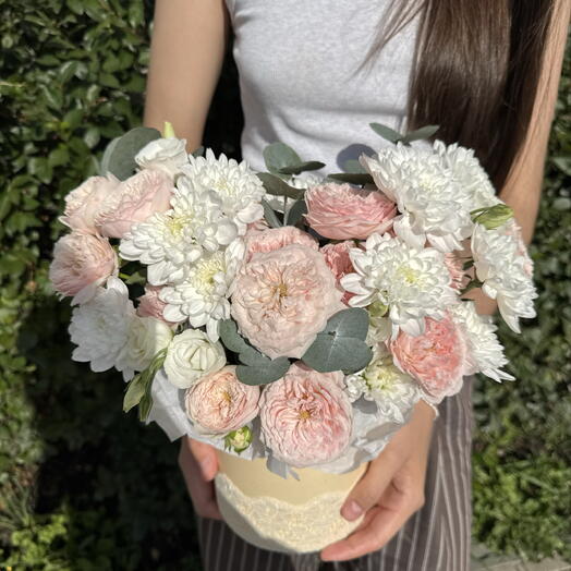 Цветочное сердце 🌸💗 Роза кустовая пионовидная, эустома, хризантема, эвкалипт