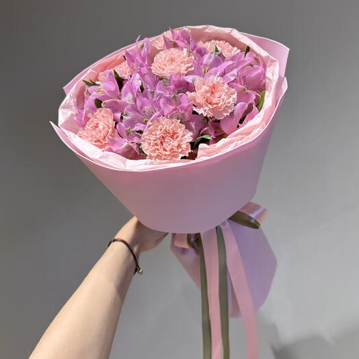Авторский букет из самых стойких цветов 🌸