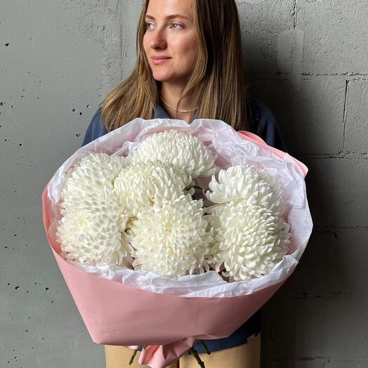 Букет "Зефир" из 7 хризантем