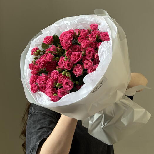 Букет из 9 кустовых роз