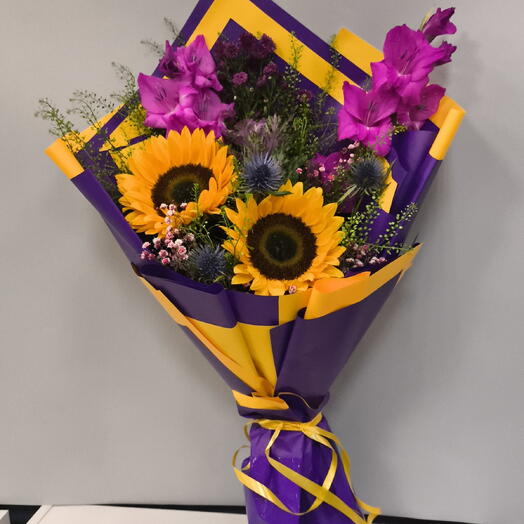 Букет с подсолнухами Поле чудес 🌻