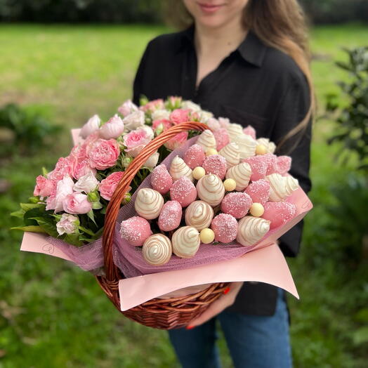 Корзина с цветами