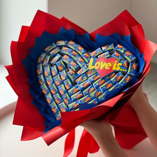 Букет Love is