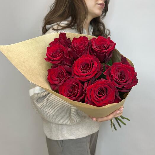 Ramo de 5 rosas rojas gigantes en artesanía