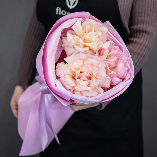 Bouquet with a French rose "Marshmallow"