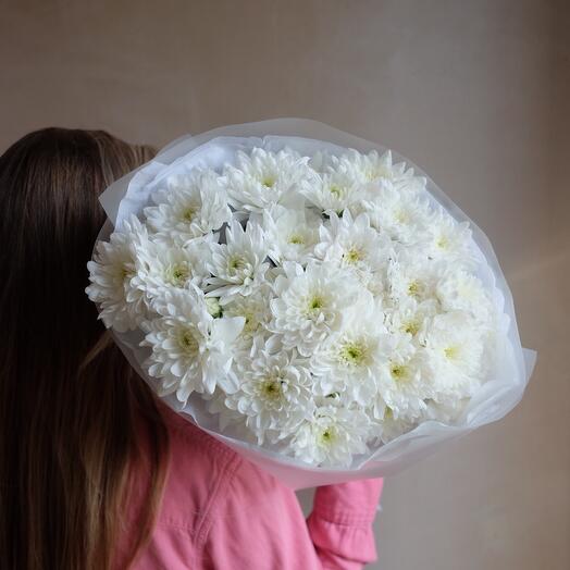 Букет 5 белых хризантем