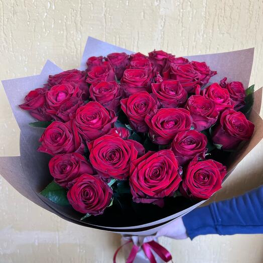 Bouquet of Roses (red Naomi)