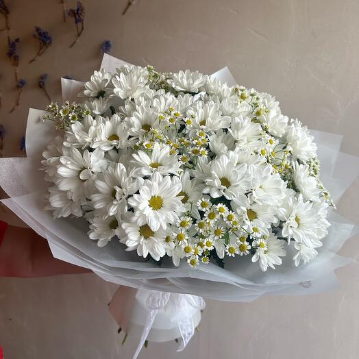 Букет ромашек размер М