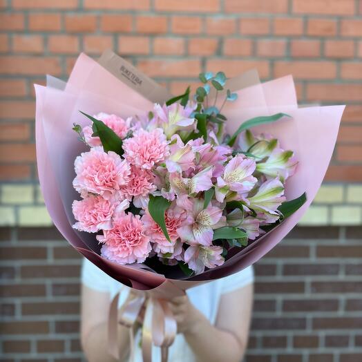 Розовый дуо-букет альстромерий и гвоздик