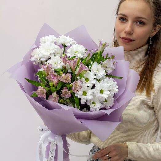 Букет из хризантем и альстромерий. Арт.226