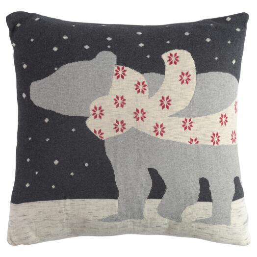 Подушка вязаная с новогодним рисункоМ Polar bear