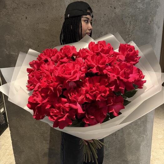 Яркая французкая роза