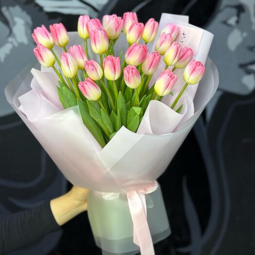 Букет с тюльпанами