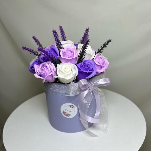 Букет из 19 мыльных роз