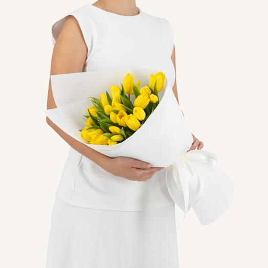 25 Yellow Tulip Bouquet