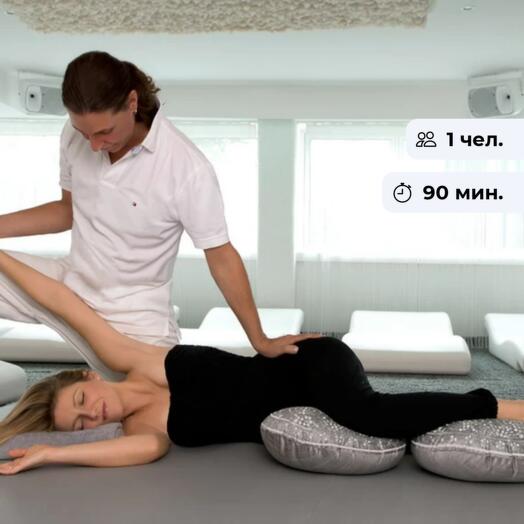 Energy balance. Traditional Thai body and foot massage