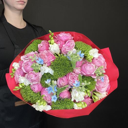 Яркий букет