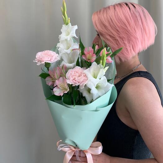 Bouquet with alstroemerias and gladiolus