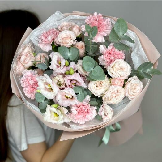 Pink Bouquet: Lisianthus | Spray Rose | Dianthus | Eucalyptus
