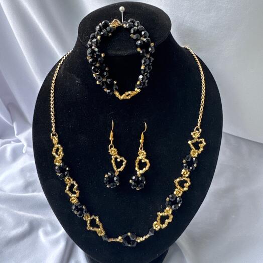 Комплект "Сердца" (колье, браслет, серьги), черный