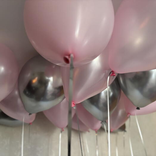 Воздушные шарики под потолок для девушки