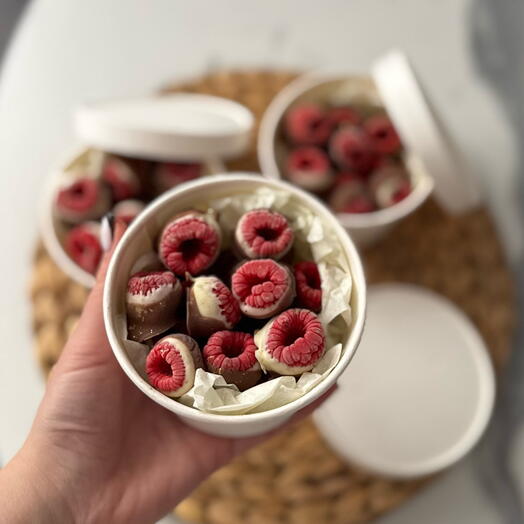 Малина в двойном шоколаде