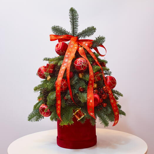 Ёлка в стиле Red Winter (medium) в единственном экземпляре